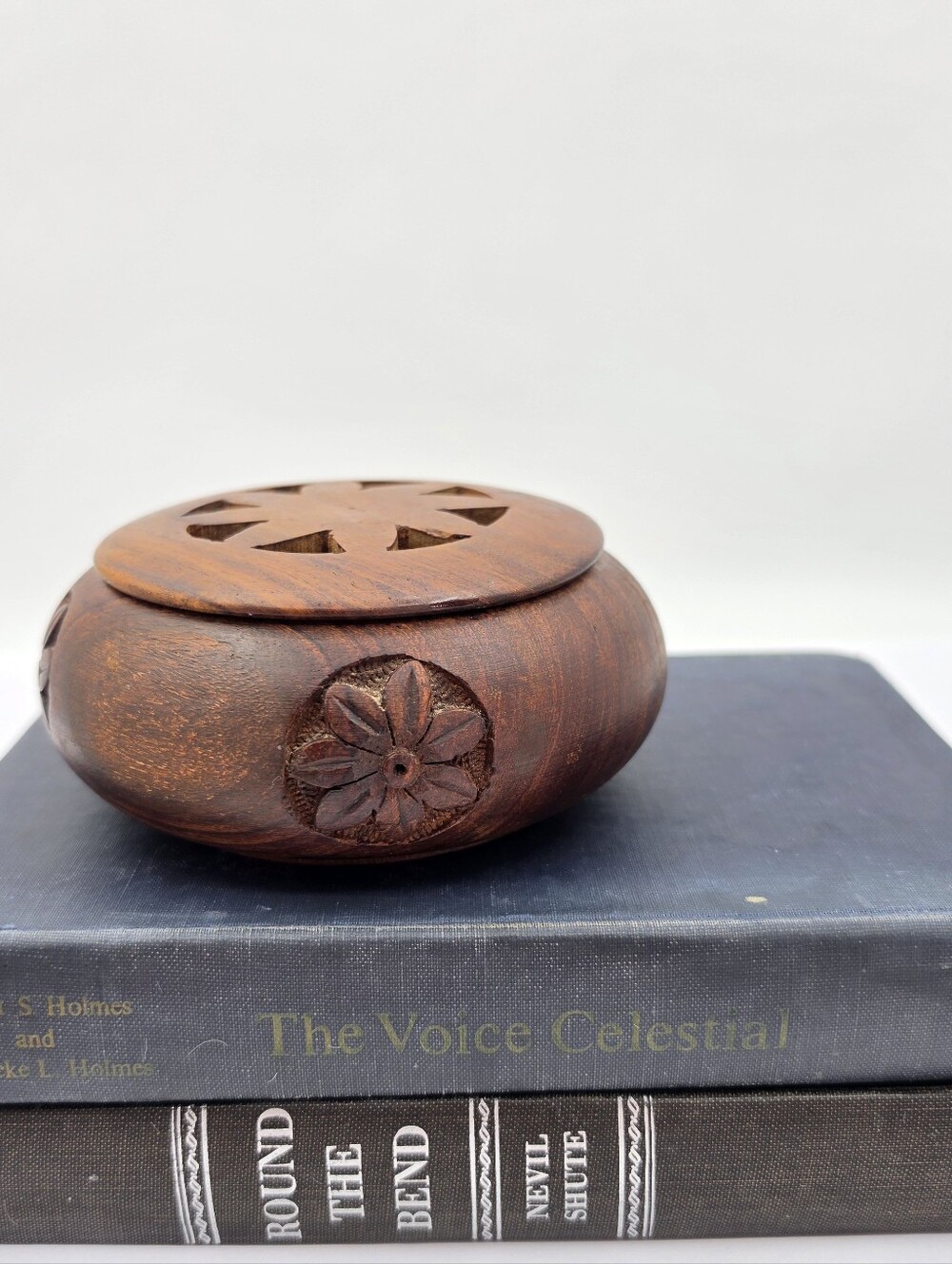 Hand Carved Wooden Trinket  or Jewelry Box Potpourri